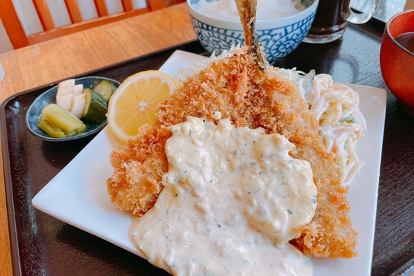 おうちごはん革命「肉厚アジフライ&クリーミーカレーコロッケ」